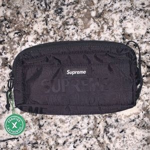 Supreme carry bag